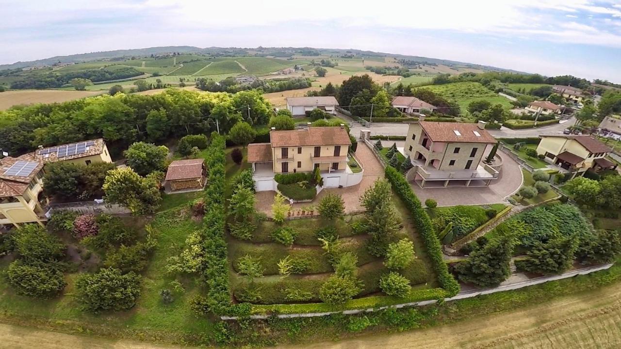 Villa Patrizia Moncalvo Eksteriør billede