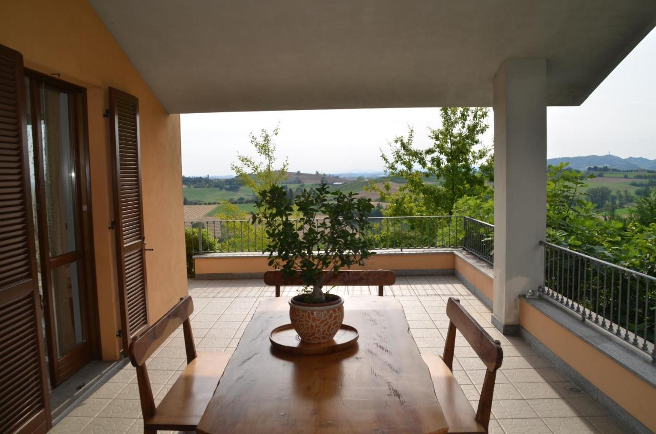 Villa Patrizia Moncalvo Eksteriør billede
