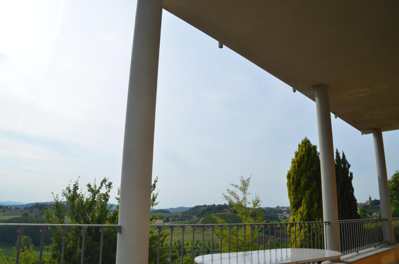 Villa Patrizia Moncalvo Eksteriør billede